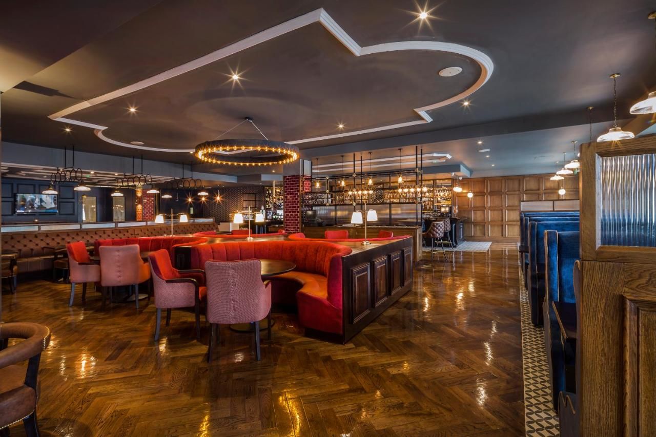 Отель Dublin Skylon Hotel Дублин